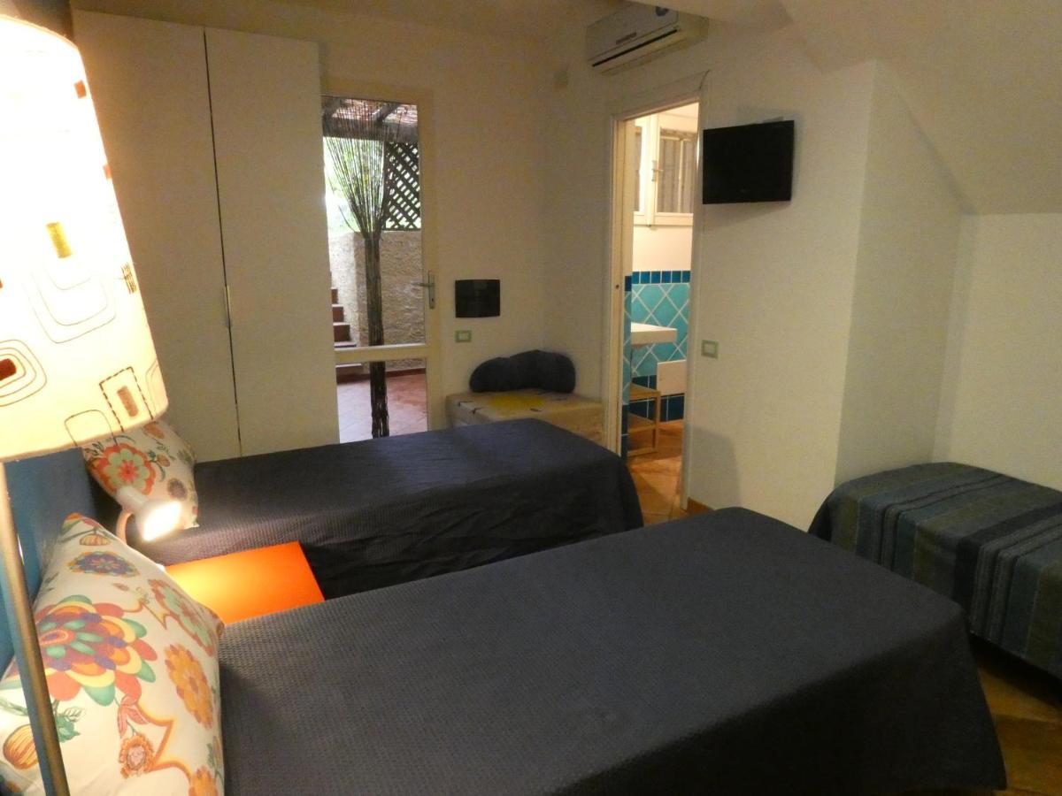 B&B Mrcaruba Stintino Ngoại thất bức ảnh